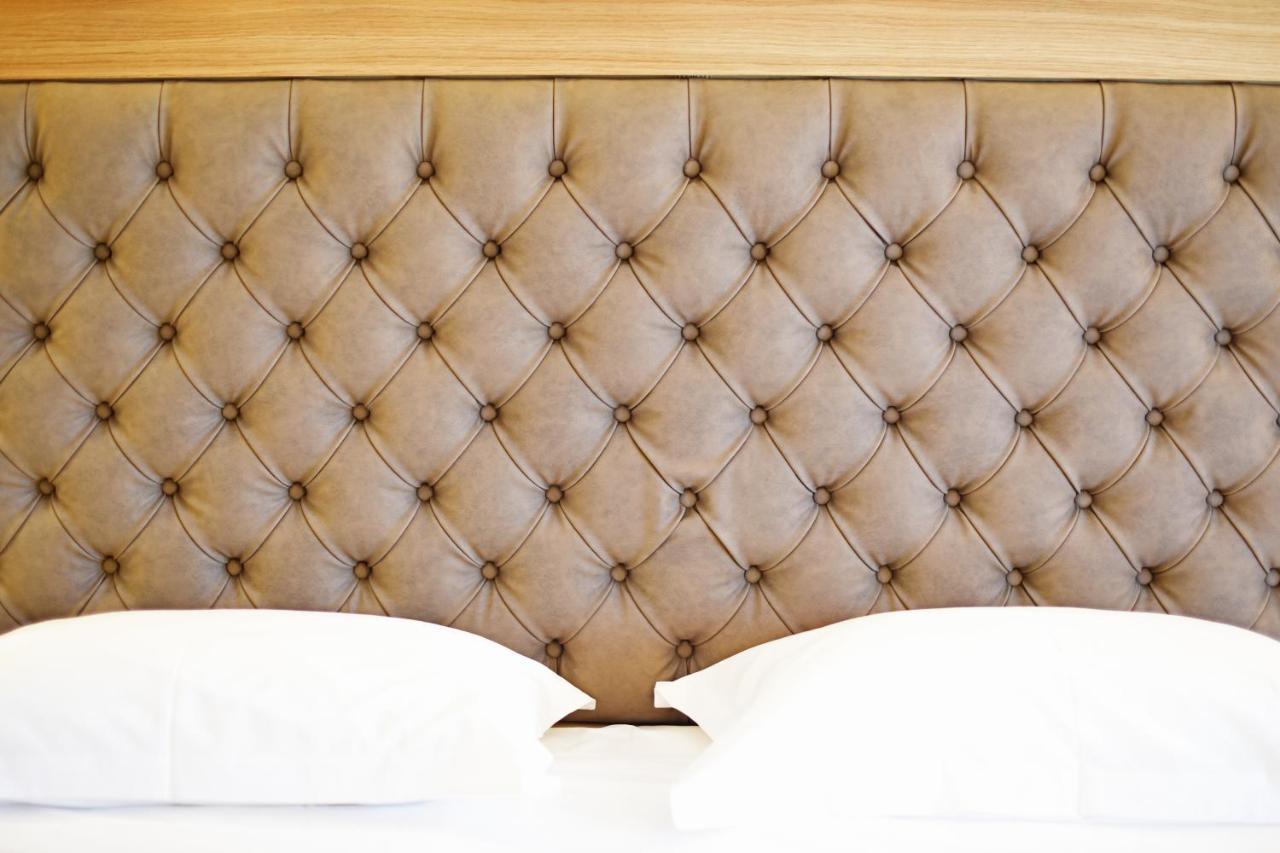 Hotel Tettola แซ็งต์-โฟลร็องต์ ภายนอก รูปภาพ