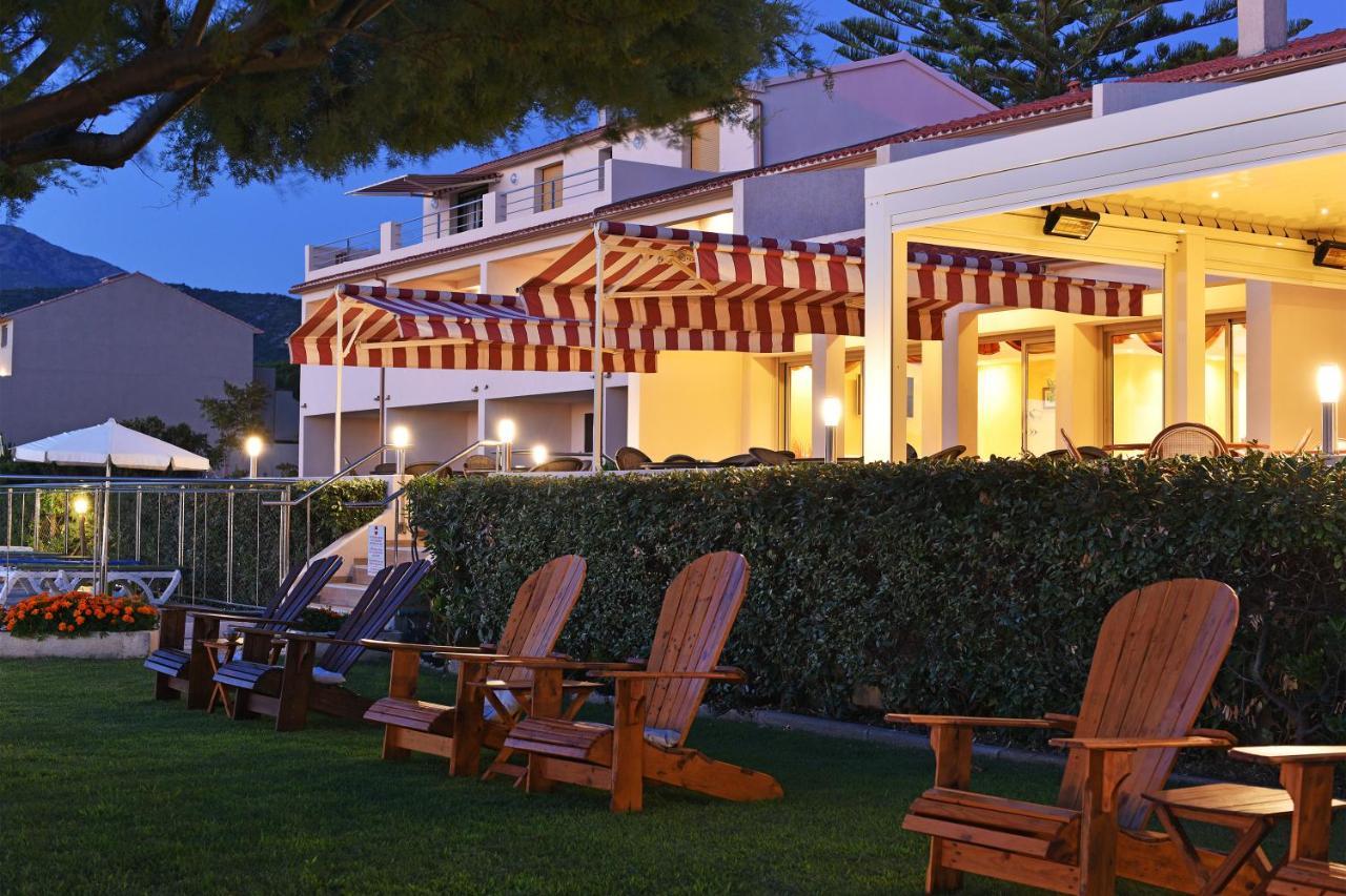 Hotel Tettola แซ็งต์-โฟลร็องต์ ภายนอก รูปภาพ