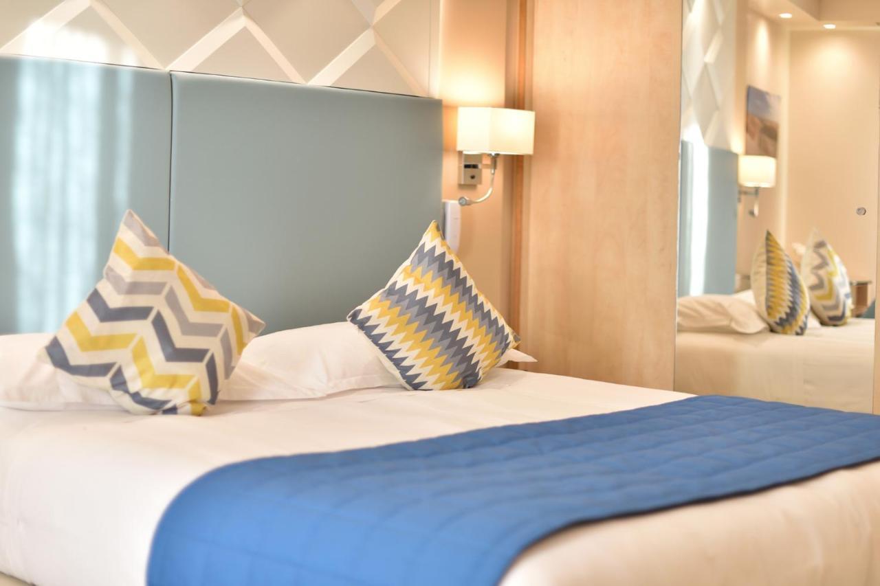 Hotel Tettola แซ็งต์-โฟลร็องต์ ภายนอก รูปภาพ